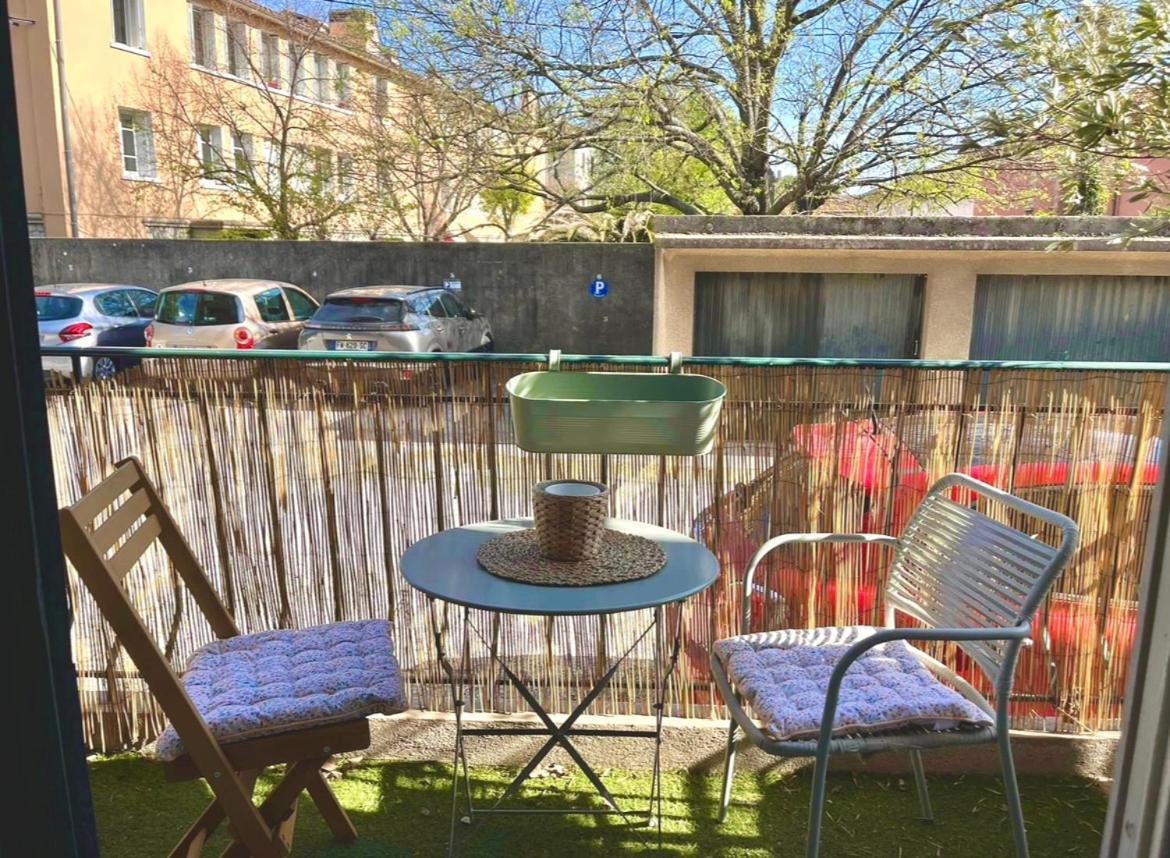 Appartement Bel Lumineux Et Calme A 10min A Pied Du Centre Aix Avec Parking Et Air Conditionne Aix-en-Provence