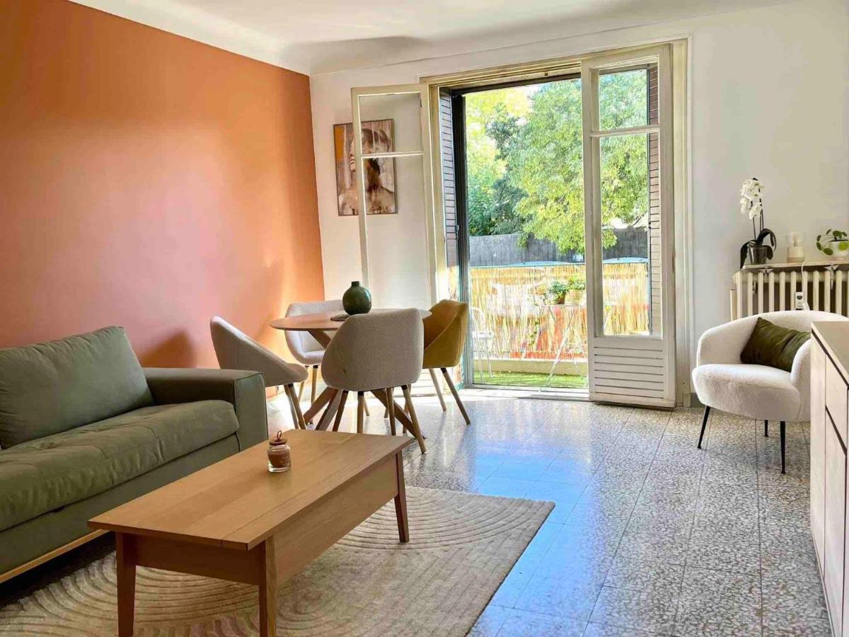 Apartment Bel Lumineux Et Calme A 10min A Pied Du Centre Aix Avec Parking Et Air Conditionne Aix-en-Provence
